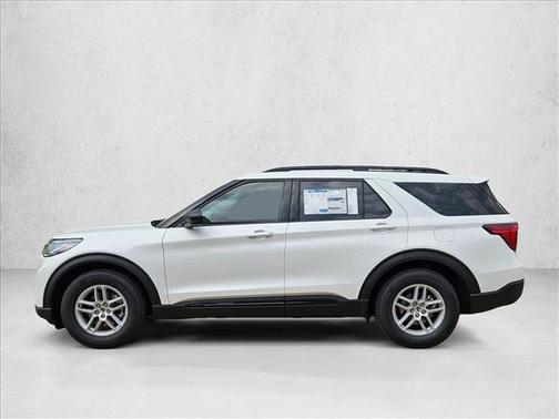 Star White Metallic Tri-Coat 2026 Ford Explorer Active w/200A Pkg