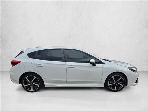 Crystal White Pearl 2022 Subaru Impreza Sport