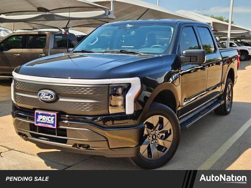 2025 Ford F-150 Lightning Flash