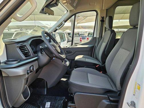 2025 Ford Transit-350 XLT