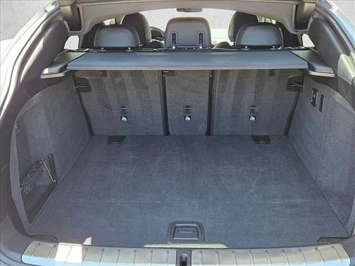 White 2023 BMW X4 xDrive30i