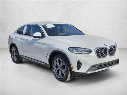White 2023 BMW X4 xDrive30i
