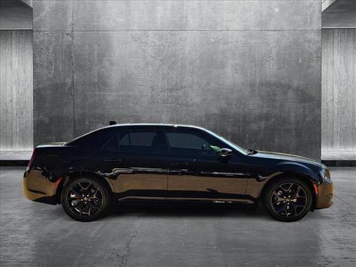 2022 Chrysler 300 S