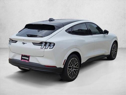 Star White Metallic Tri-Coat 2026 Ford Mustang Mach-E Premium