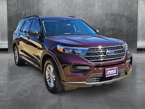Jewel Red Metallic Tinted Clearcoat 2023 Ford Explorer XLT