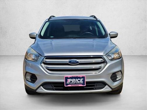 Ingot Silver Metallic 2018 Ford Escape SE