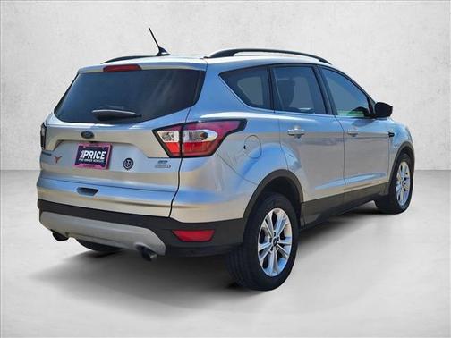 Ingot Silver Metallic 2018 Ford Escape SE