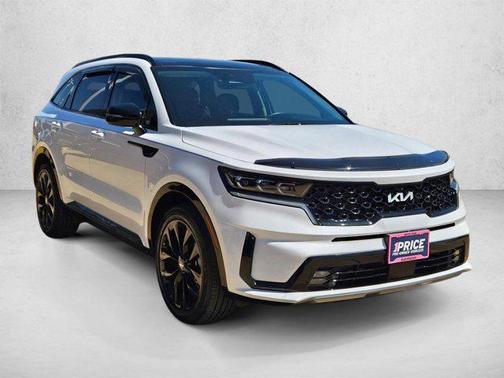 Glacial White Pearl 2023 Kia Sorento SX