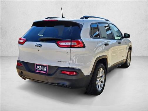 2016 Jeep Cherokee Sport