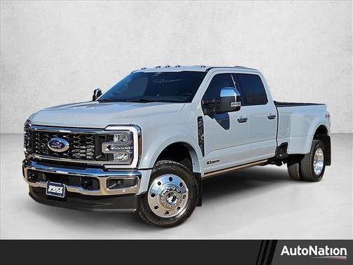 2025 Ford F-450 Lariat