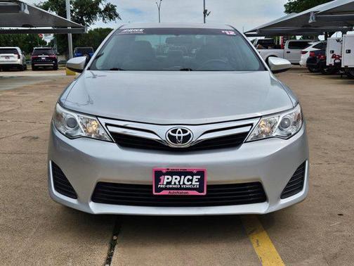 Classic Silver Metallic 2012 Toyota Camry LE