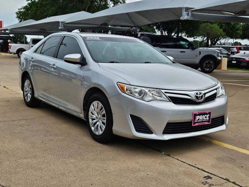 Classic Silver Metallic 2012 Toyota Camry LE