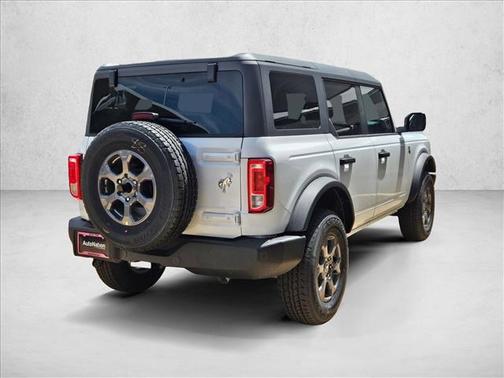 Oxford White 2026 Ford Bronco Big Bend