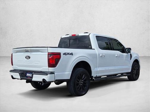 Oxford White 2024 Ford F-150 XLT