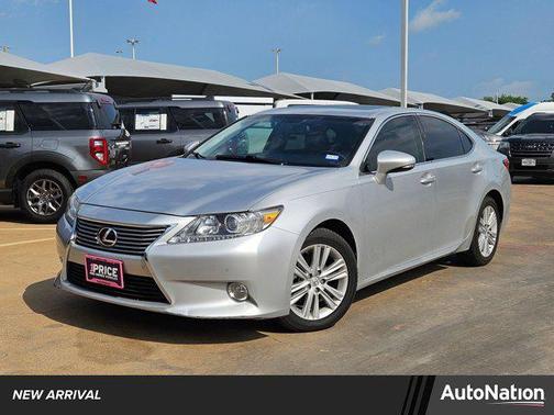 Silver Lining Metallic 2014 Lexus ES 350 Base