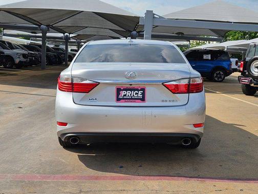 Silver Lining Metallic 2014 Lexus ES 350 Base