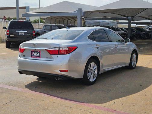 Silver Lining Metallic 2014 Lexus ES 350 Base