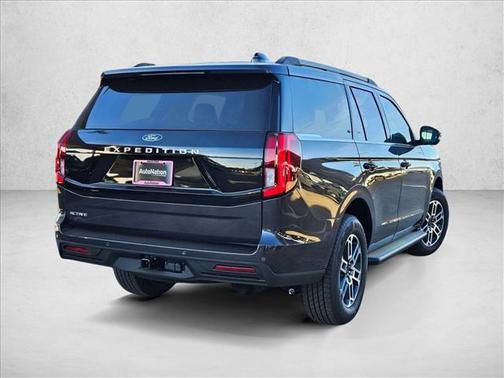 Dark Matter Gray Metallic 2026 Ford Expedition Active