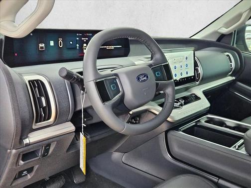 Glacier Gray Metallic Tri-Coat 2026 Ford Expedition Max Active 4x2