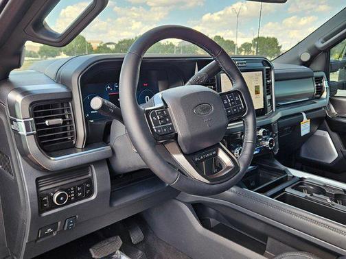 2026 Ford F-250 Platinum