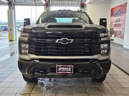 Sterling Gray Metallic 2025 Chevrolet Silverado 2500 Custom