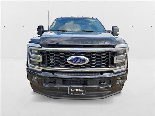 2025 Ford F-450 Platinum