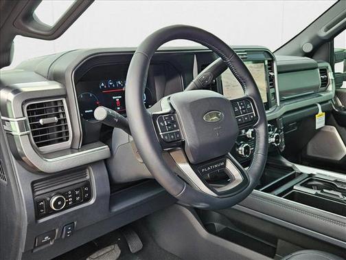 2025 Ford F-450 Platinum