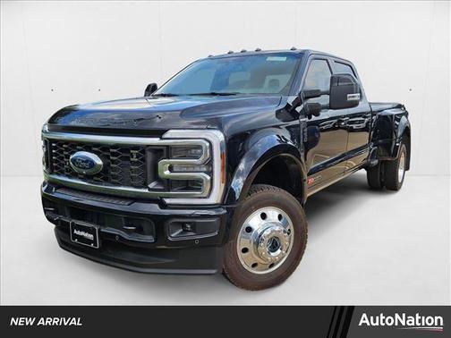 2025 Ford F-450 Platinum