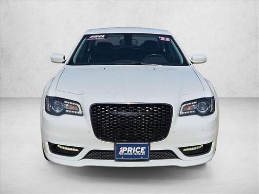 Bright White Clearcoat 2022 Chrysler 300 Touring