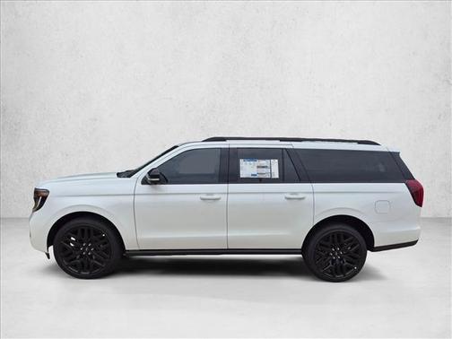 Star White Metallic Tri-Coat 2026 Ford Expedition Max Platinum