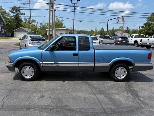 1997 GMC Sonoma SLS Wideside