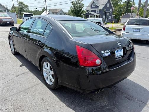 2005 Nissan Maxima SL