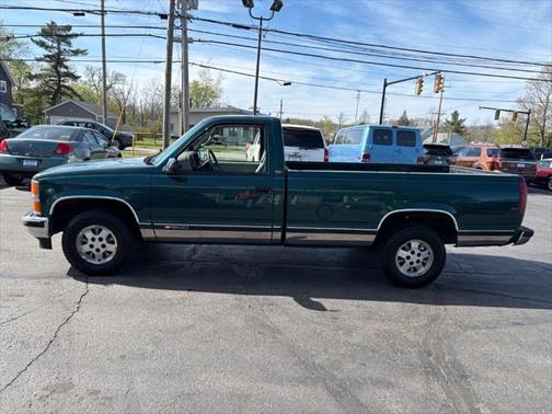 1995 Chevrolet 1500 C1500 Silverado 2dr Standard Cab LB