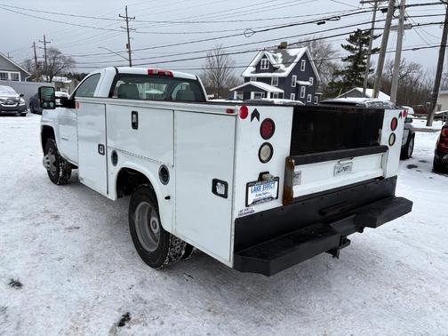 2016 Chevrolet Silverado 3500 WT