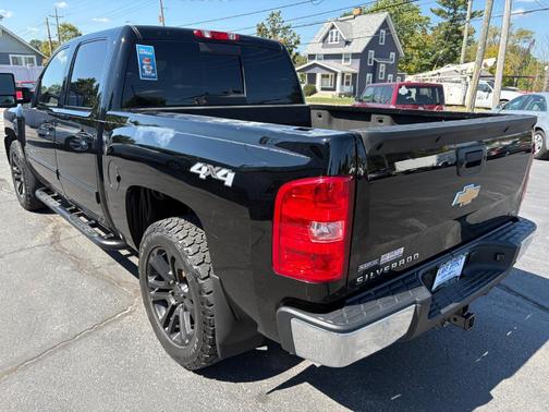 2009 Chevrolet Silverado 1500 LTZ Crew Cab