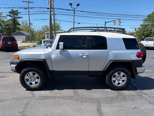 Titanium Metallic 2008 Toyota FJ Cruiser Base