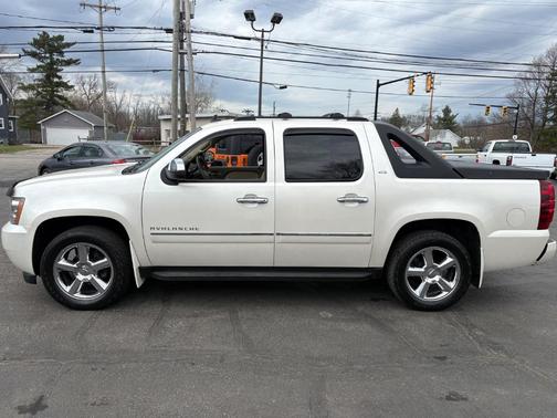 White 2011 Chevrolet Avalanche 1500 LTZ
