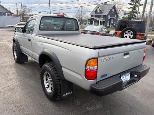 2002 Toyota Tacoma Base