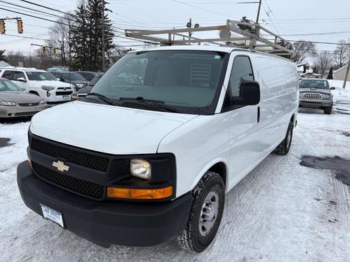 2015 Chevrolet Express 3500 Work Van