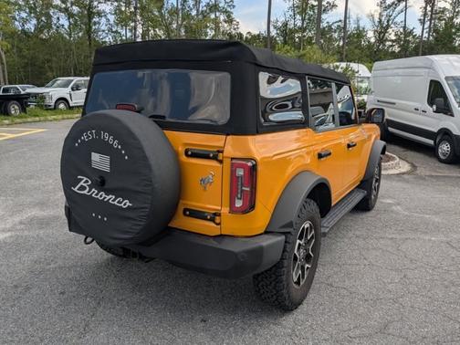 2021 Ford Bronco OUTER BANKS