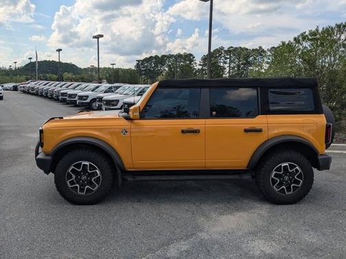 2021 Ford Bronco OUTER BANKS