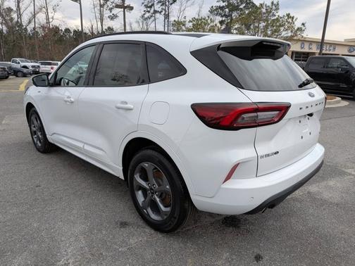 2023 Ford Escape ST-LINE SELECT