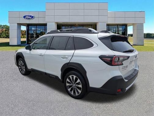 White 2025 Subaru Outback TOURING