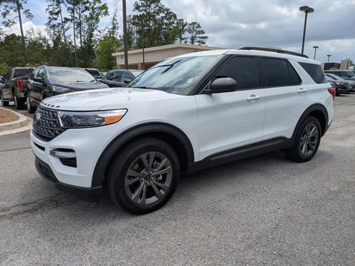 OXFORD WHITE 2021 Ford Explorer XLT