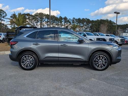 2025 Ford Escape PHEV