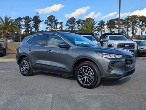 2025 Ford Escape PHEV