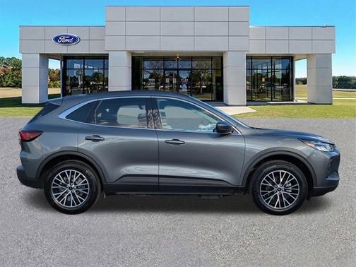 2025 Ford Escape PHEV