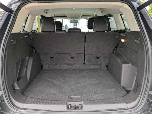 MAGNETIC METALLIC 2018 Ford Escape SEL