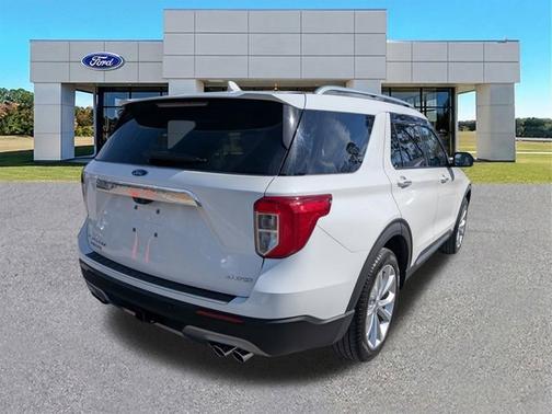 2023 Ford Explorer PLATINUM