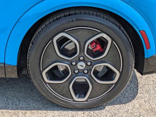 2021 Ford Mustang Mach-E GT